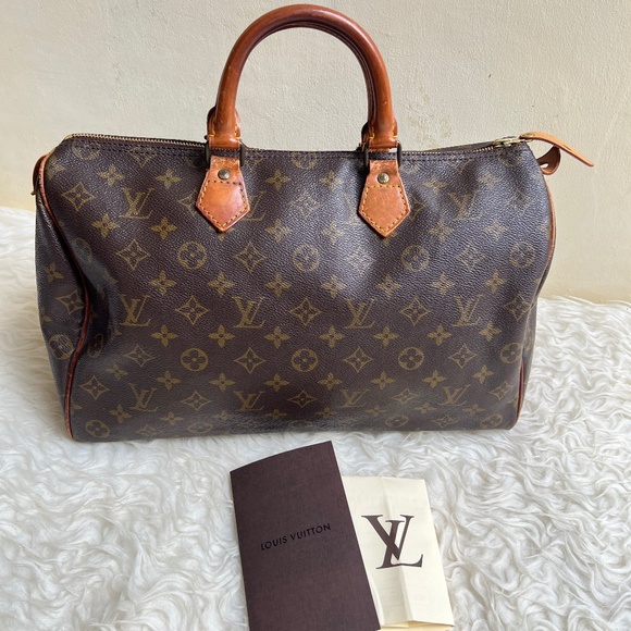 Authentic Louis Vuitton Speedy 35 Monogram - Picture 1 of 16